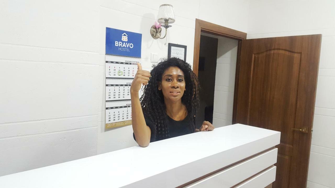 Hostel Bravo Фергана Екстериор снимка